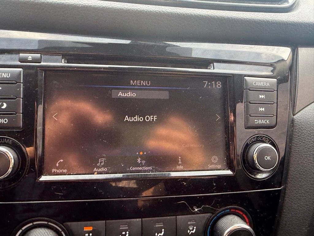 Used 2021 Nissan Rogue Sport S image 37