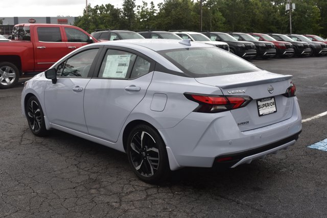 New 2025 Nissan Versa SR w/ Trunk Package image 9