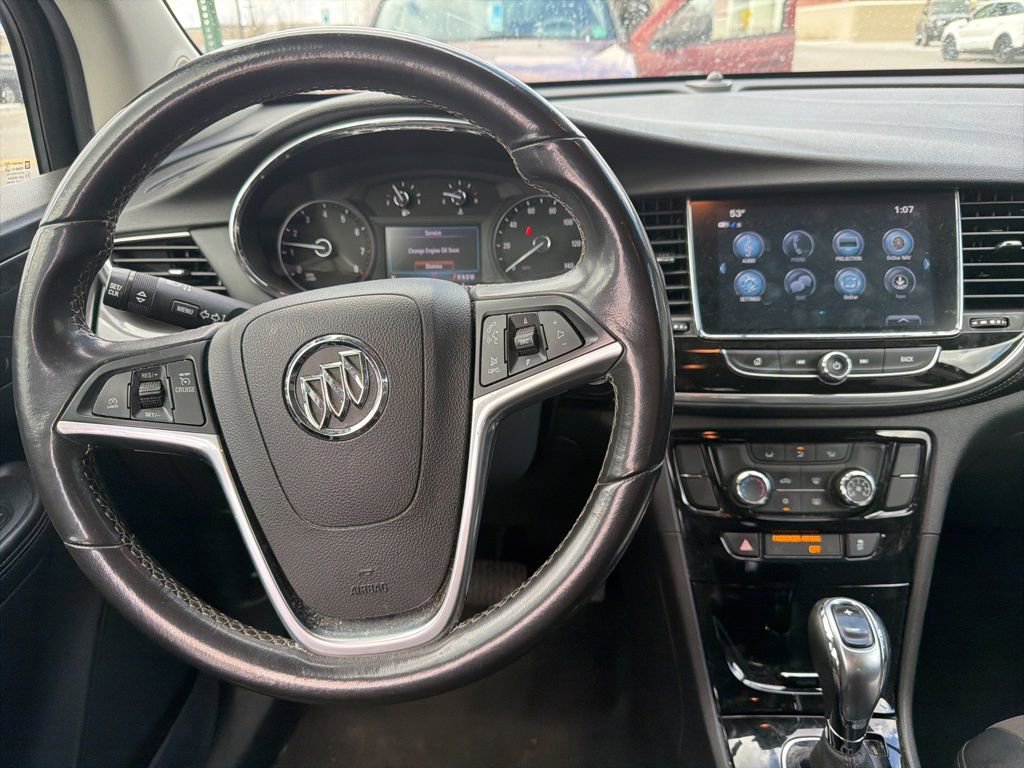 Used 2020 Buick Encore Preferred image 7