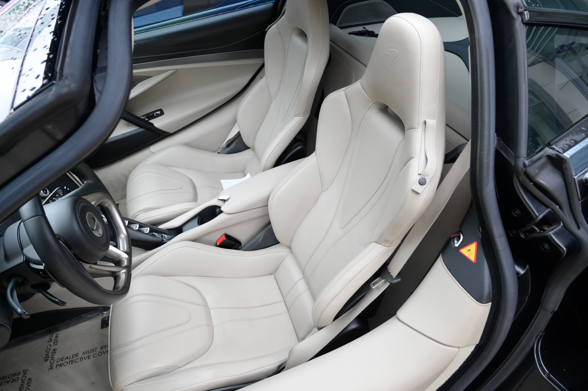 Used 2018 McLaren 720S Luxury RWD image 18