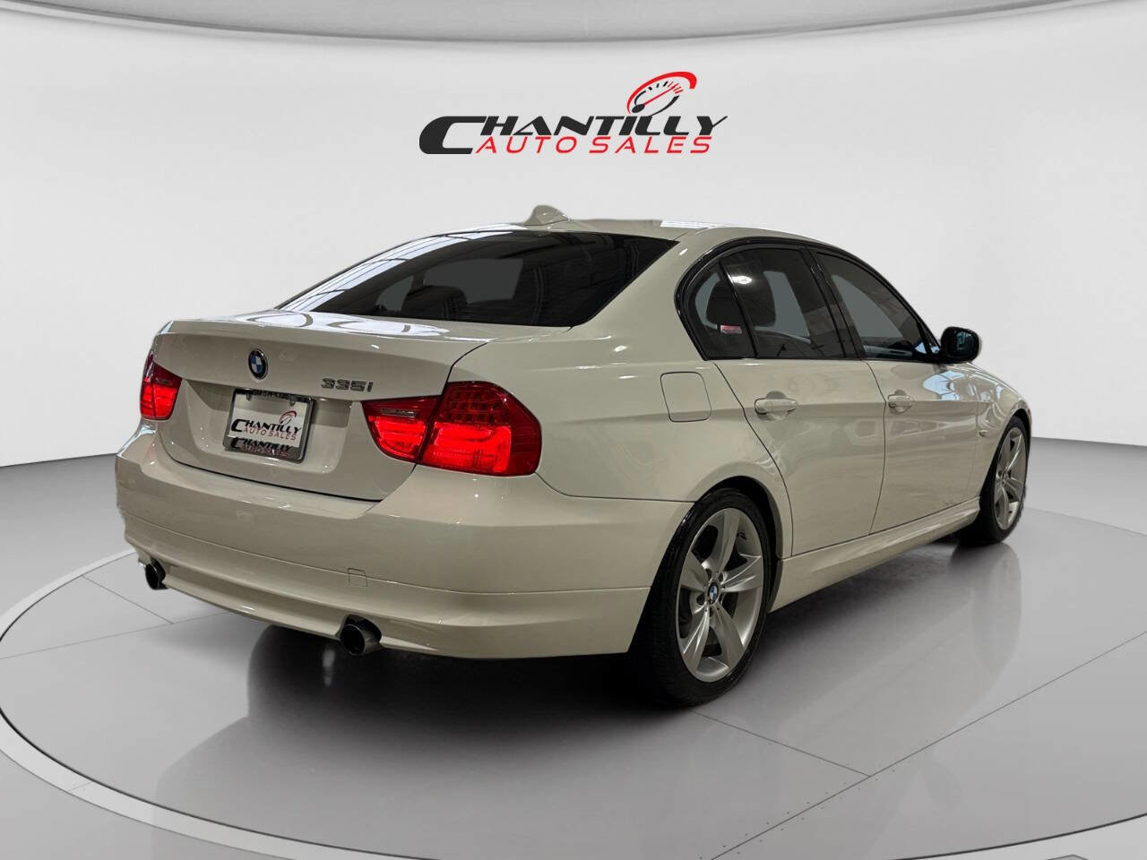 Used 2011 BMW 335i Sedan image 5