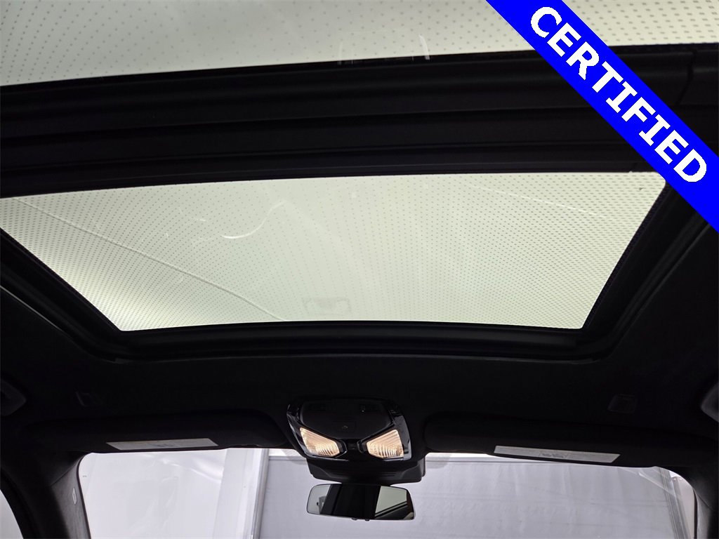 Certified 2023 BMW X7 M60i w/ Executive Package image 24