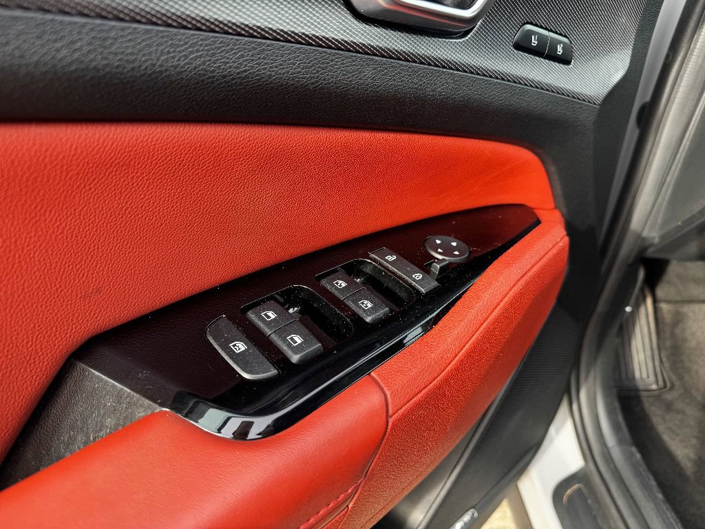 Used 2024 Kia Sportage SX image 14