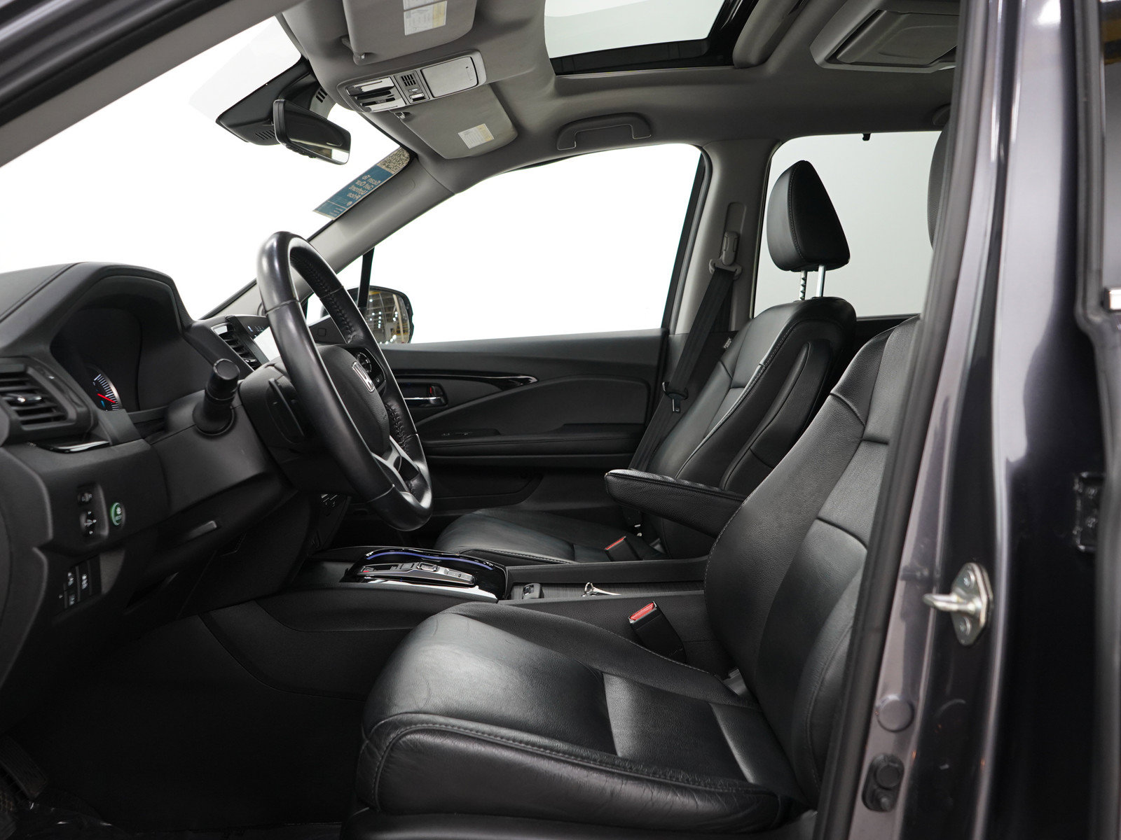 Used 2019 Honda Pilot Touring image 27