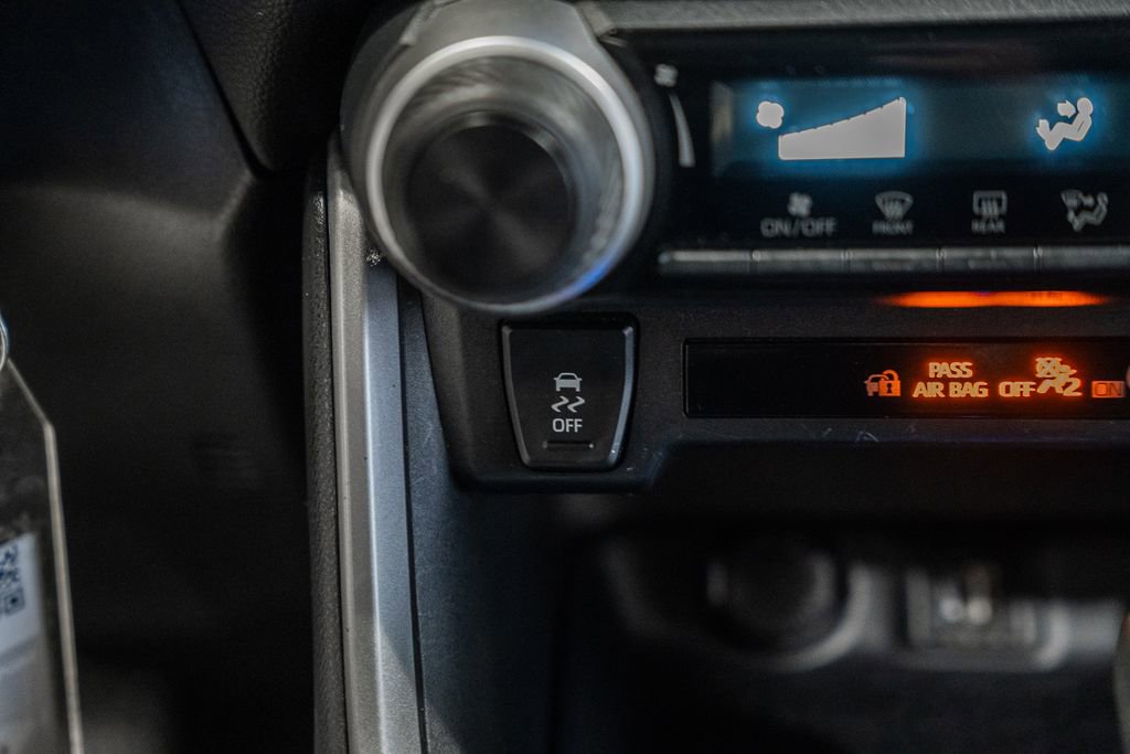 Used 2024 Toyota RAV4 LE image 22