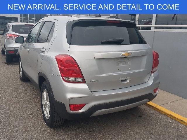 Used 2019 Chevrolet Trax LT FWD image 3
