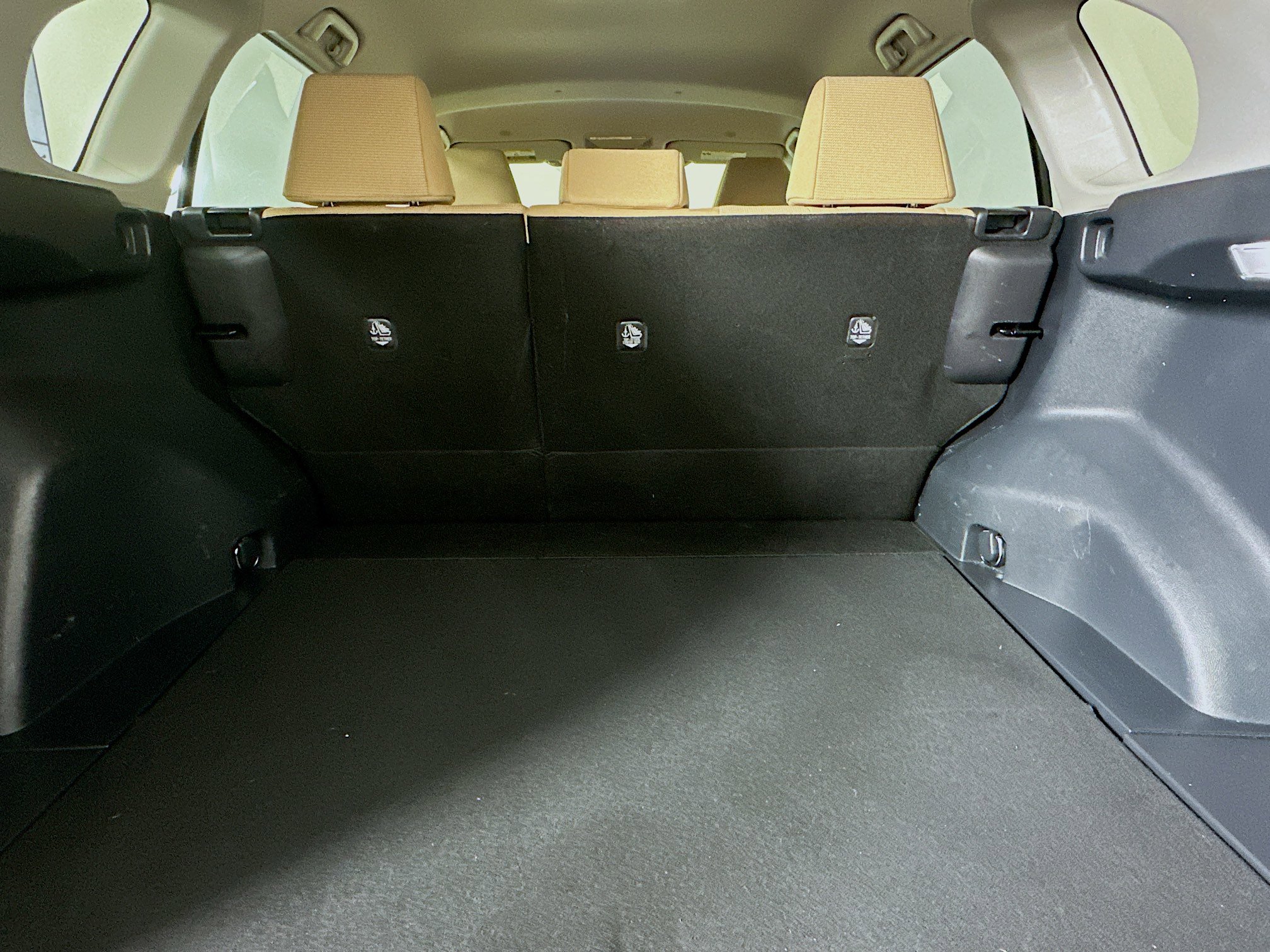 Certified 2025 Toyota RAV4 LE image 30