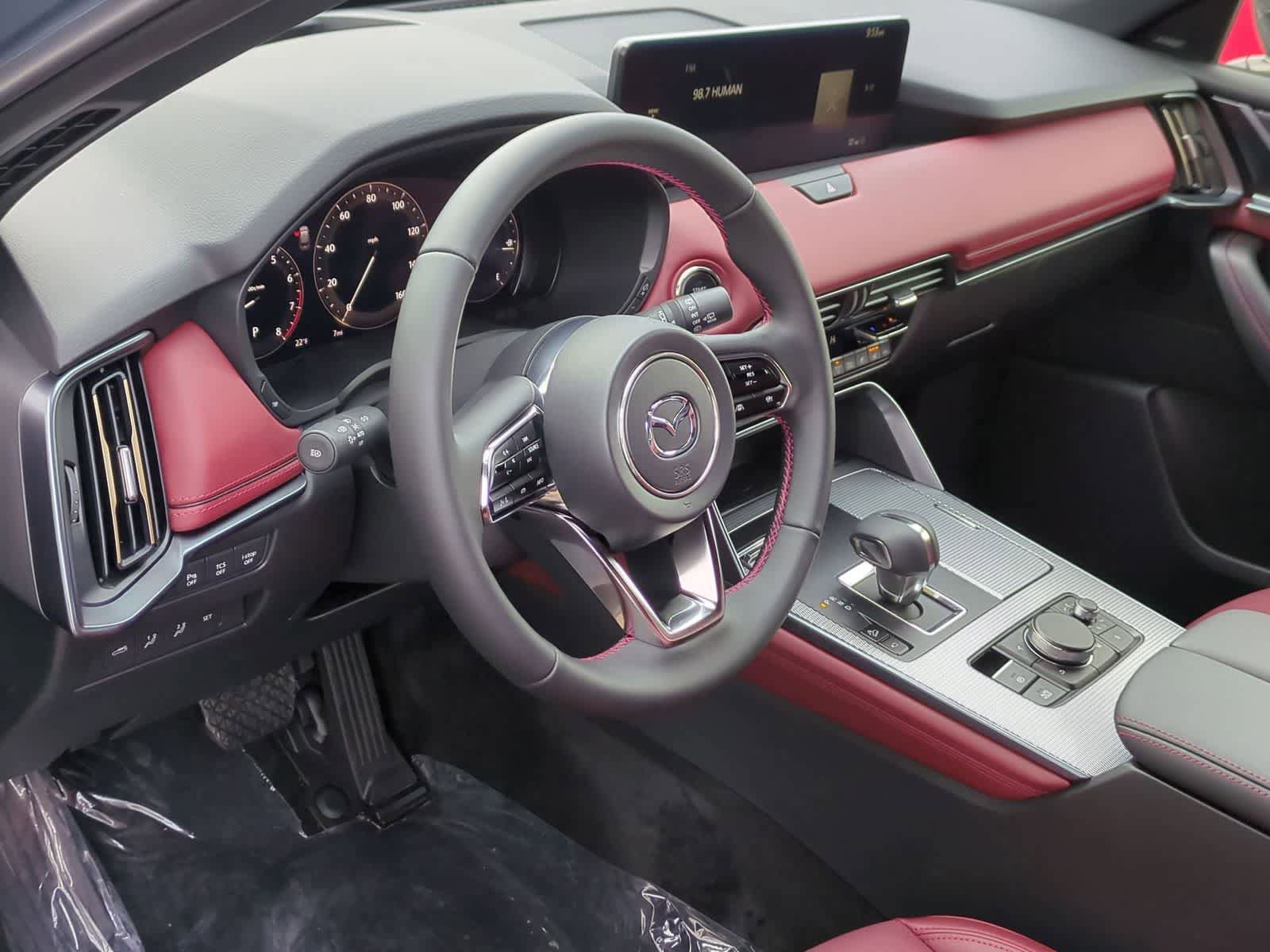 New 2026 MAZDA CX-70 3.3 Turbo w/ Premium Plus Pkg image 2