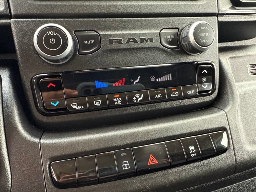 Used 2025 RAM ProMaster 2500 w/ Convenience Group FWD image 33