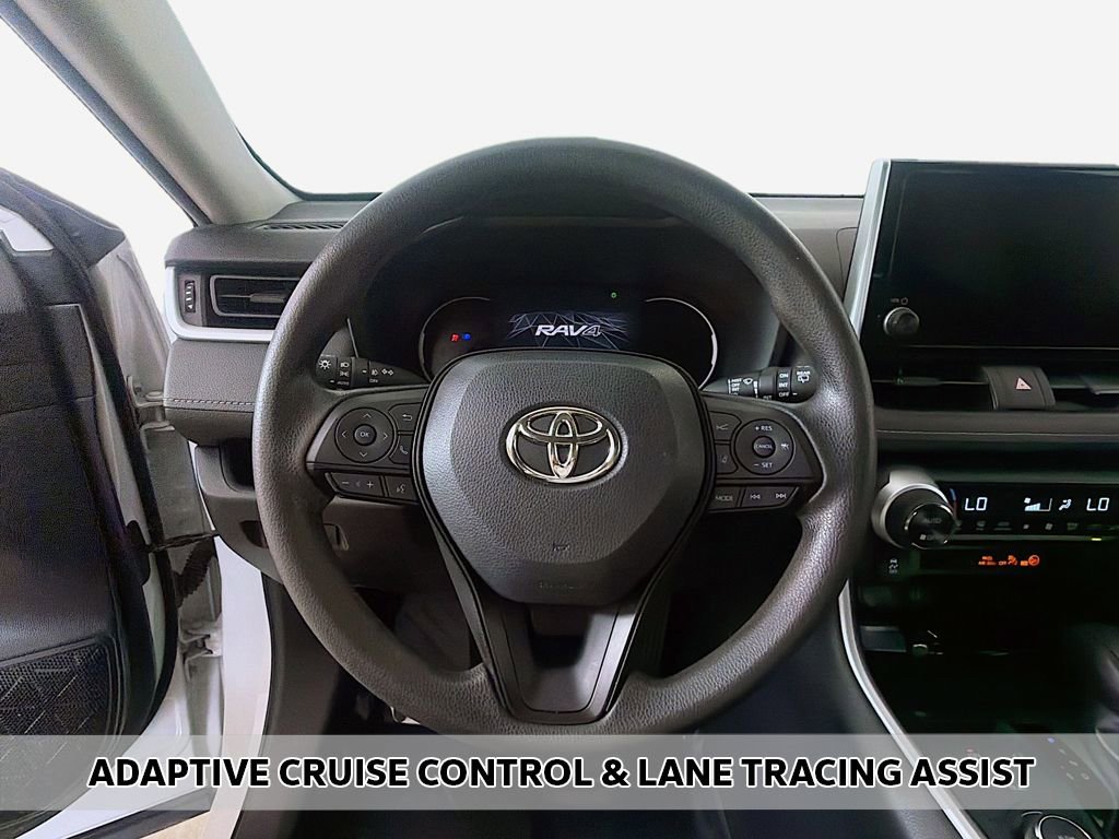 Used 2023 Toyota RAV4 AWD Hybrid image 3