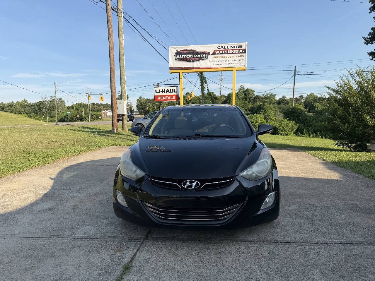 Used 2013 Hyundai Elantra Limited w/ Technology Pkg FWD image 3