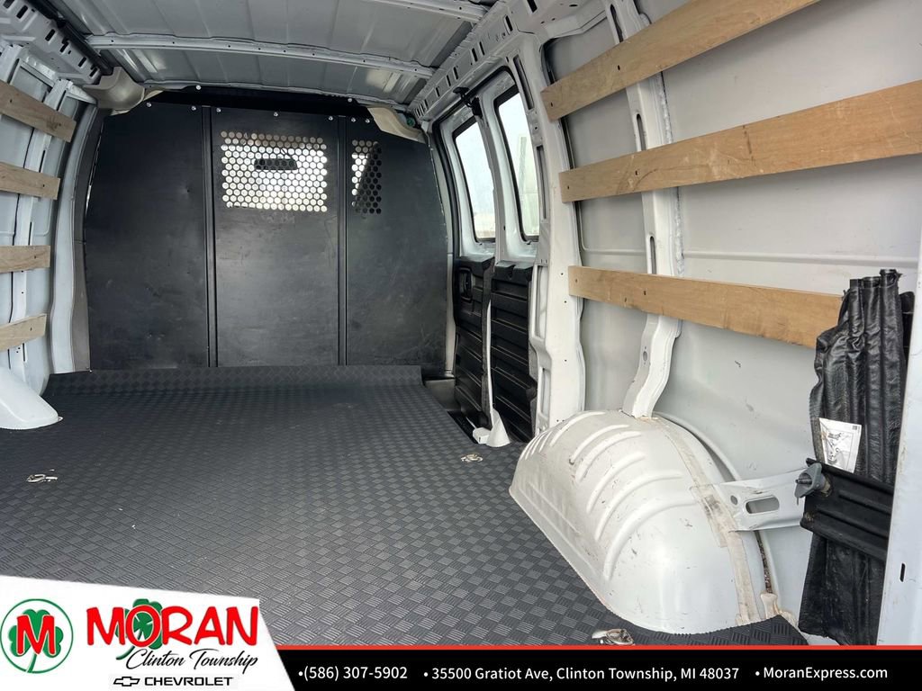 Certified 2024 Chevrolet Express 2500 w/ Driver Convenience Package image 12