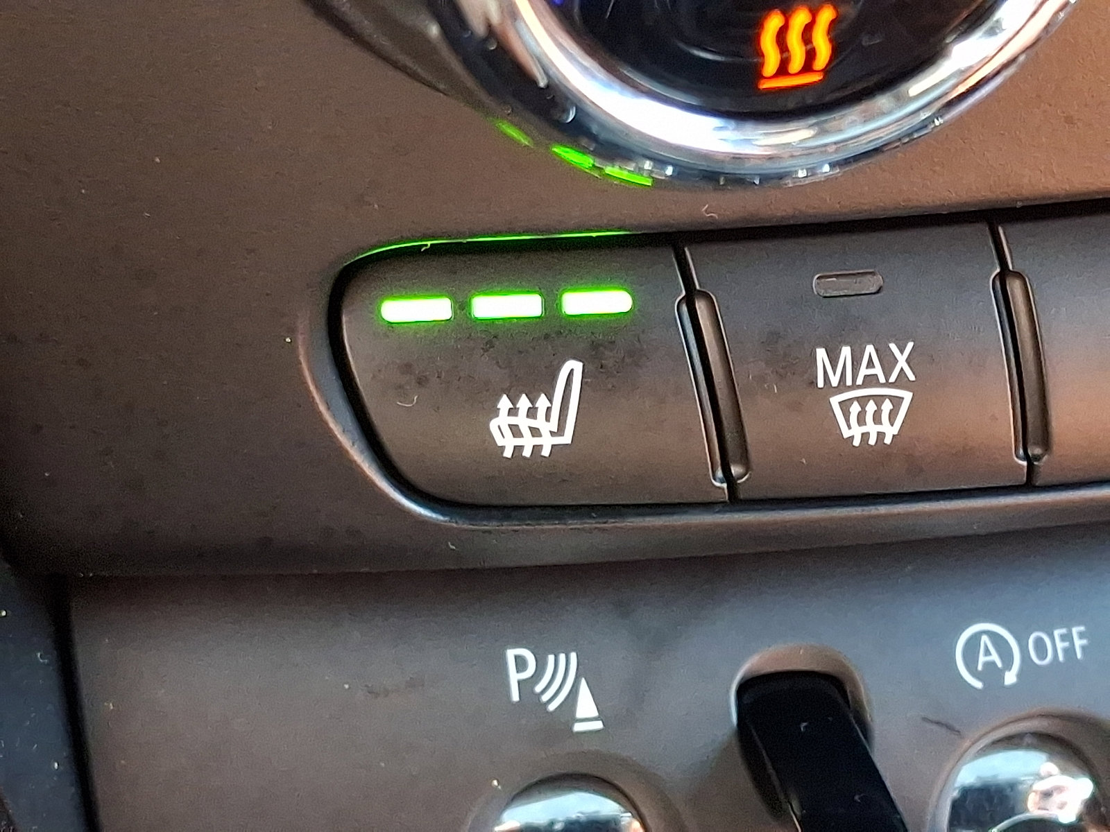 Used 2024 MINI Cooper Clubman S image 25