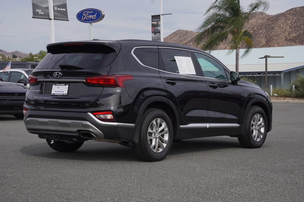 Used 2020 Hyundai Santa Fe SE FWD image 4