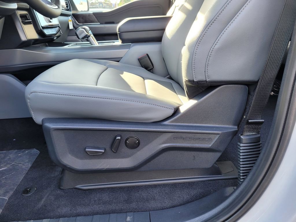 New 2025 Ford F150 Lightning Flash image 36