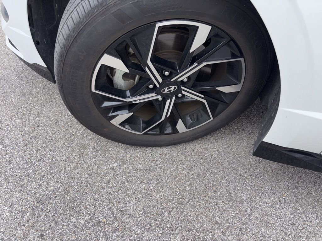 Used 2025 Hyundai Sonata SEL FWD image 36
