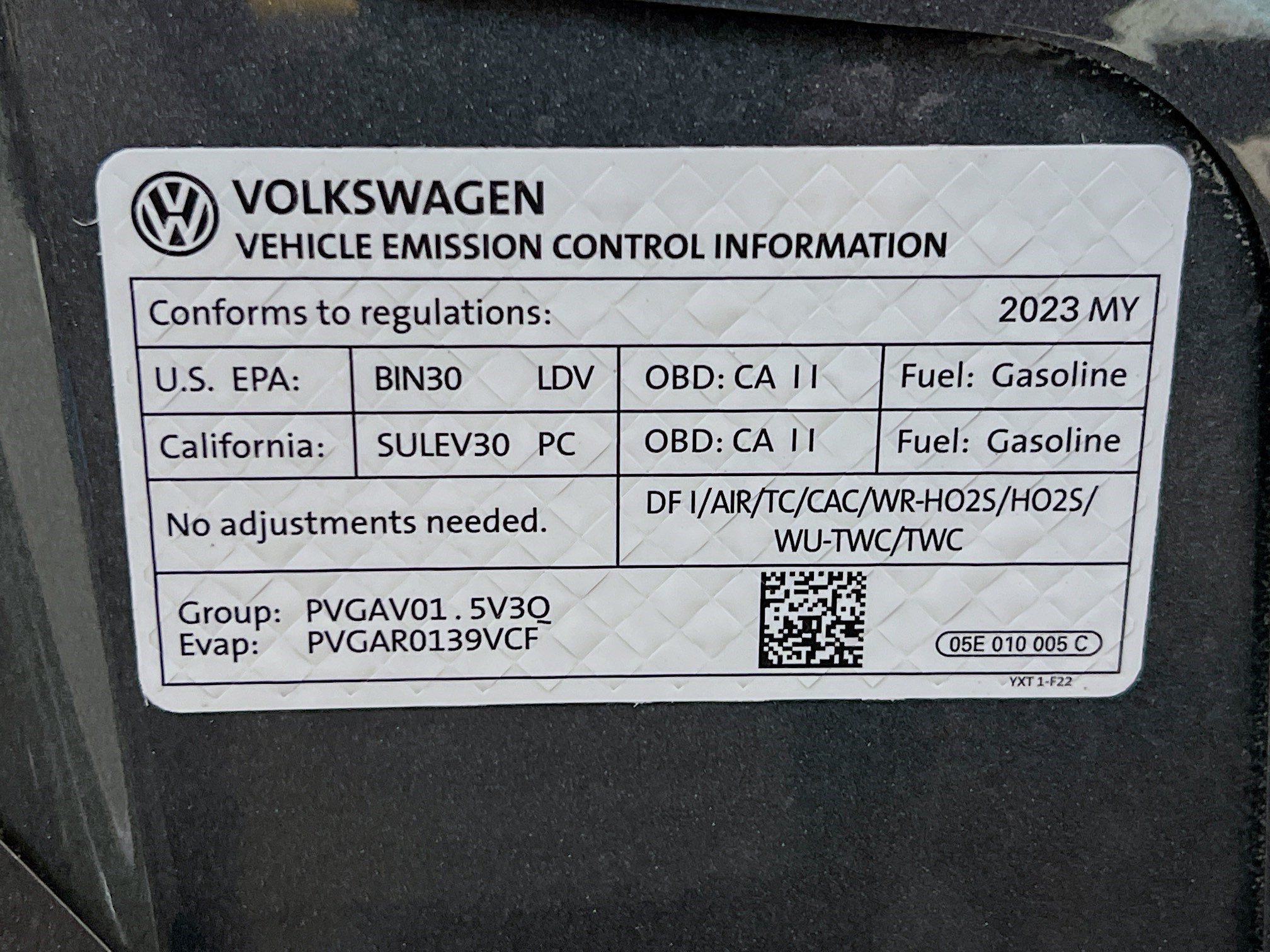 Used 2023 Volkswagen Taos SE w/ Panoramic Sunroof Package AWD/4WD image 22