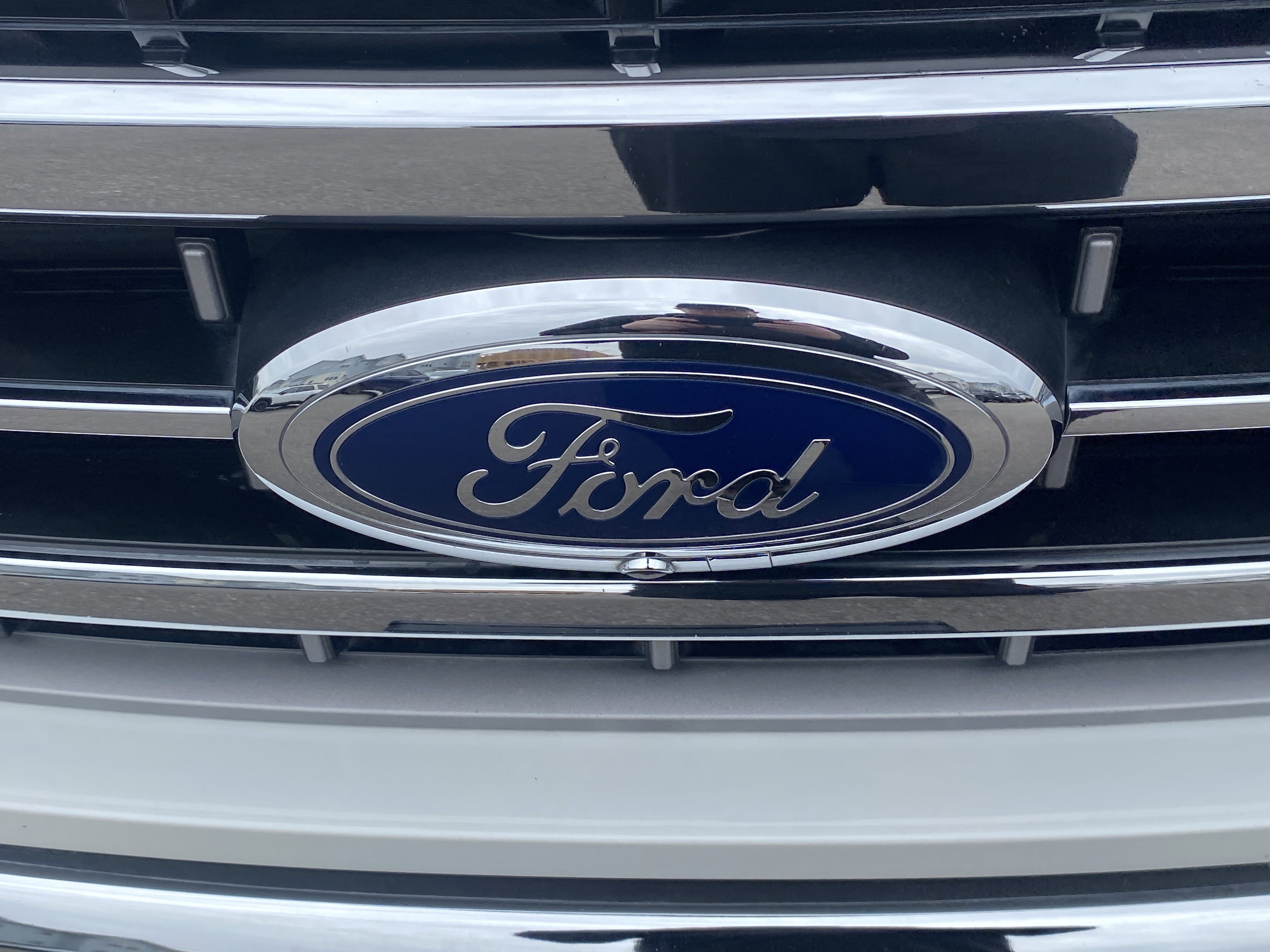 Used 2021 Ford F150 Lariat AWD/4WD image 26