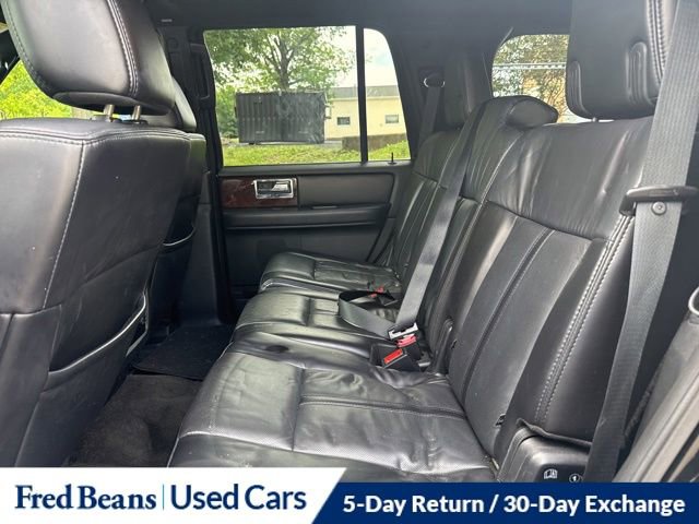 Used 2017 Lincoln Navigator Select AWD/4WD image 16