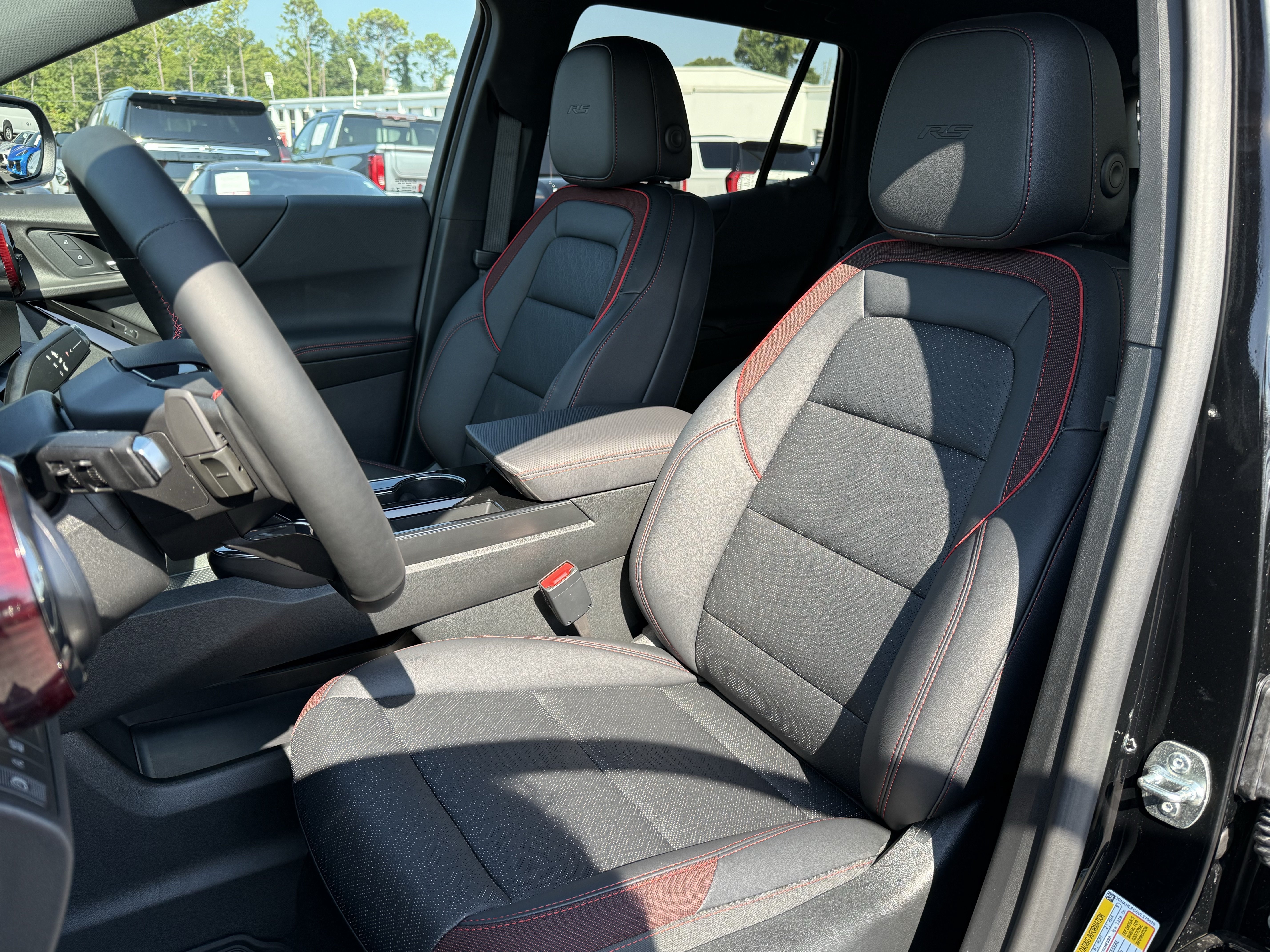 New 2027 Chevrolet Equinox RS FWD image 16