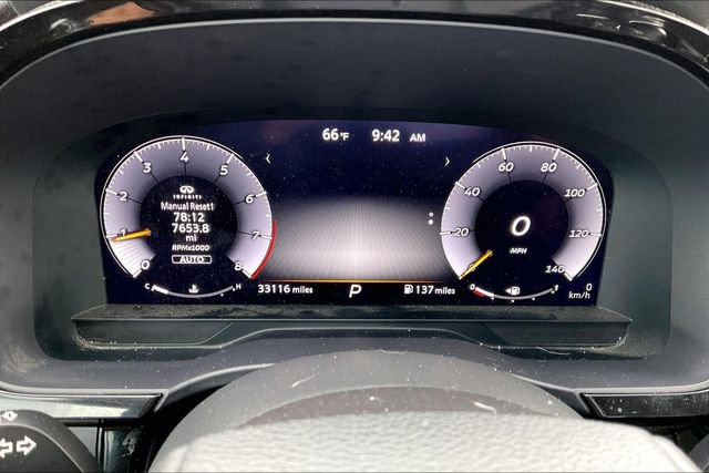 Used 2022 INFINITI QX60 Sensory w/ Vision Package AWD/4WD image 10
