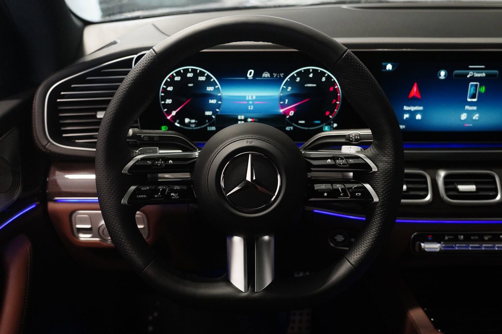 New 2026 Mercedes-Benz GLS 450 4MATIC image 19