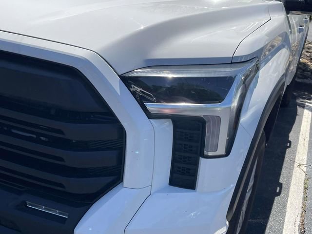 Used 2026 Toyota Tundra SR5 w/ SR5 Premium Package AWD/4WD image 4