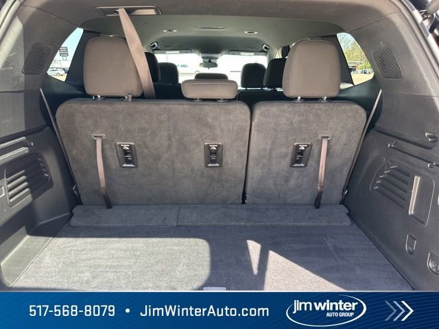 Used 2025 GMC Acadia Elevation AWD/4WD image 17