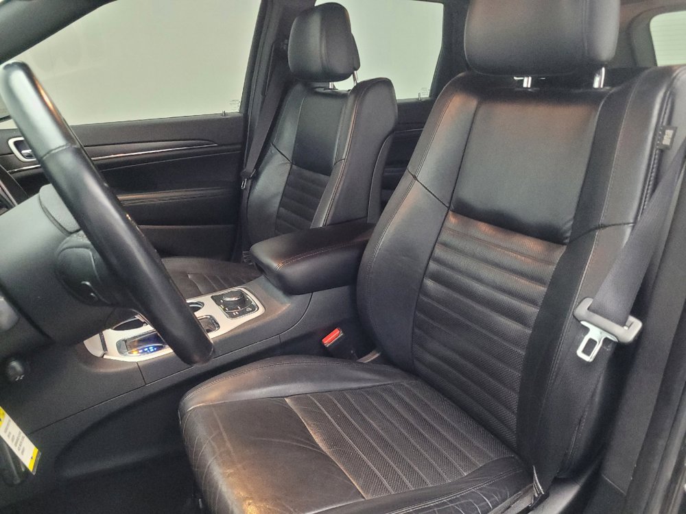 Used 2018 Jeep Grand Cherokee Limited AWD/4WD image 17