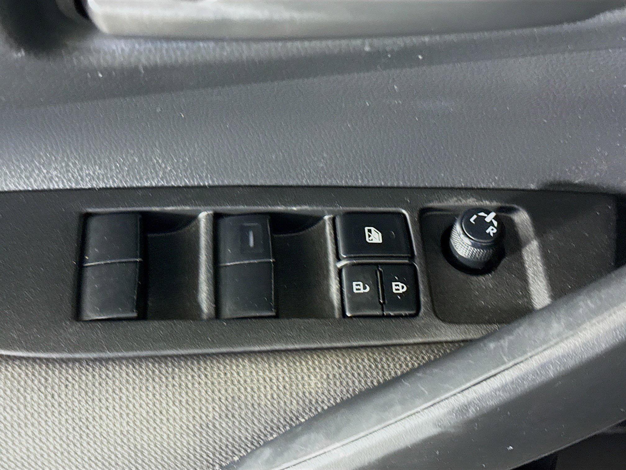 Used 2024 Toyota Corolla LE FWD image 23