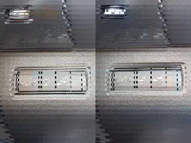 New 2026 Nissan Pathfinder SL image 31