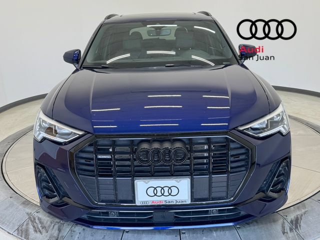 Certified 2025 Audi Q3 2.0T Premium w/ Convenience Package AWD/4WD image 2