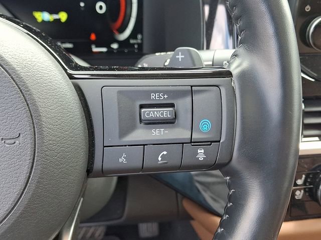 Used 2022 Nissan Pathfinder Platinum w/ Cargo Package AWD/4WD image 24