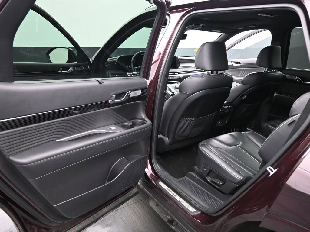 Used 2024 Hyundai Palisade Calligraphy image 19