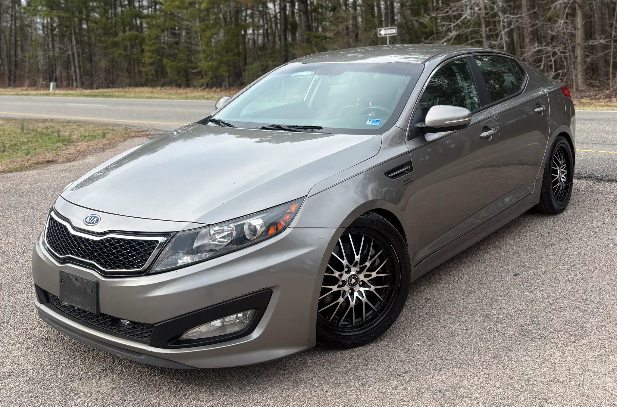 Used 2012 Kia Optima SX image 2