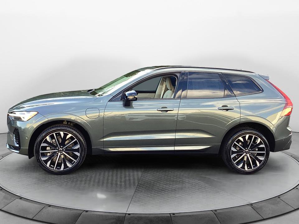 New 2027 Volvo XC60 T8 Ultra AWD/4WD image 4
