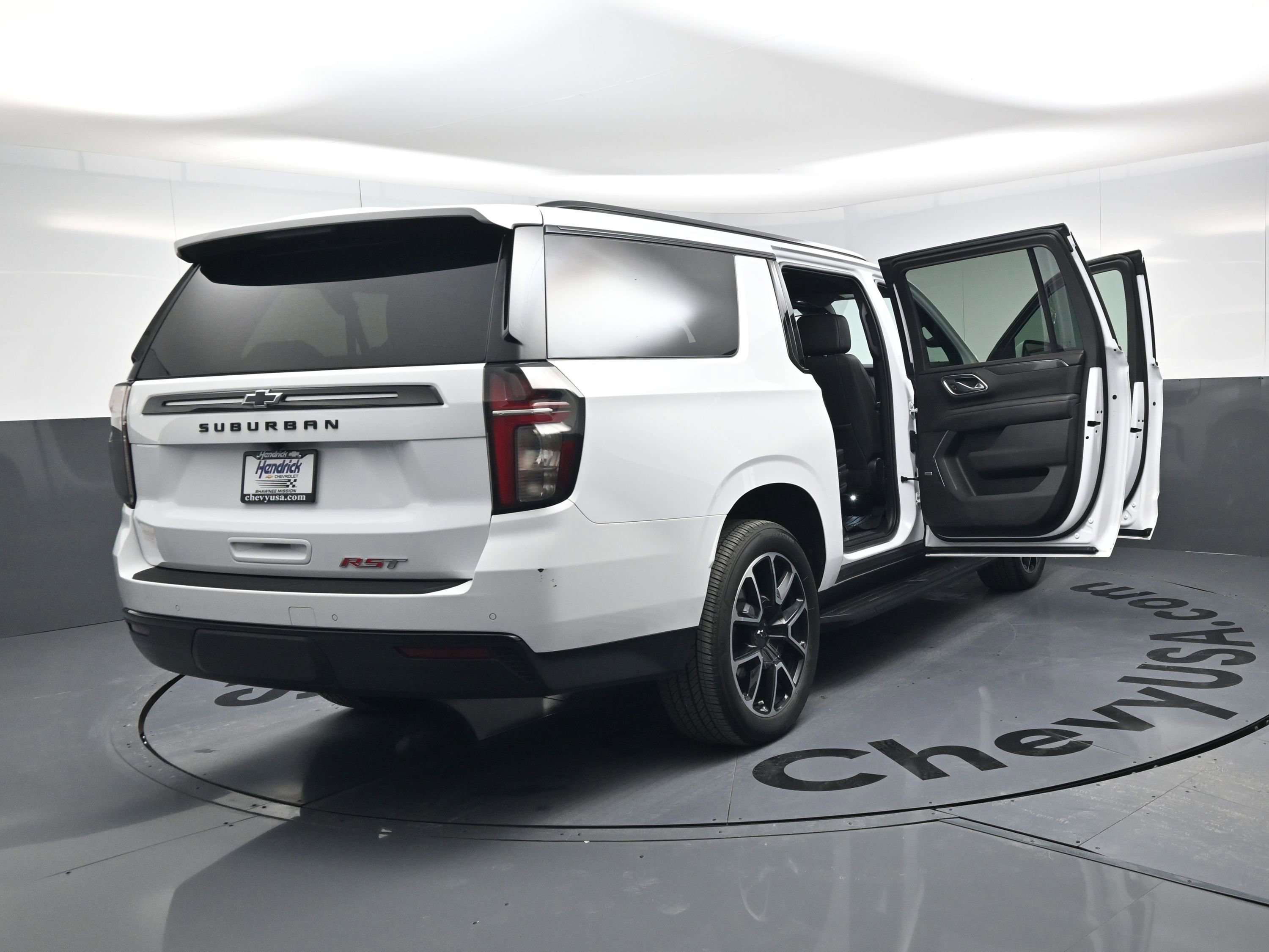 Certified 2023 Chevrolet Suburban RST w/ Luxury Package image 27