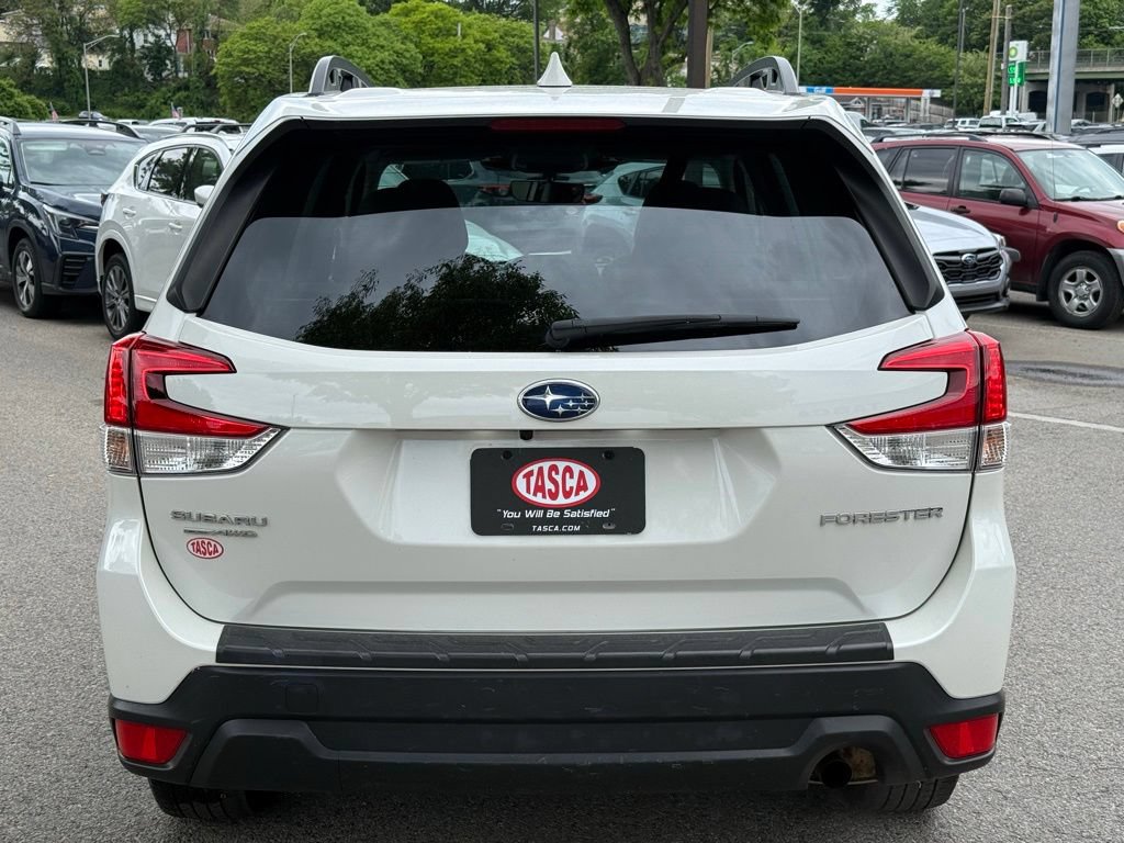 Used 2023 Subaru Forester Premium AWD/4WD image 8