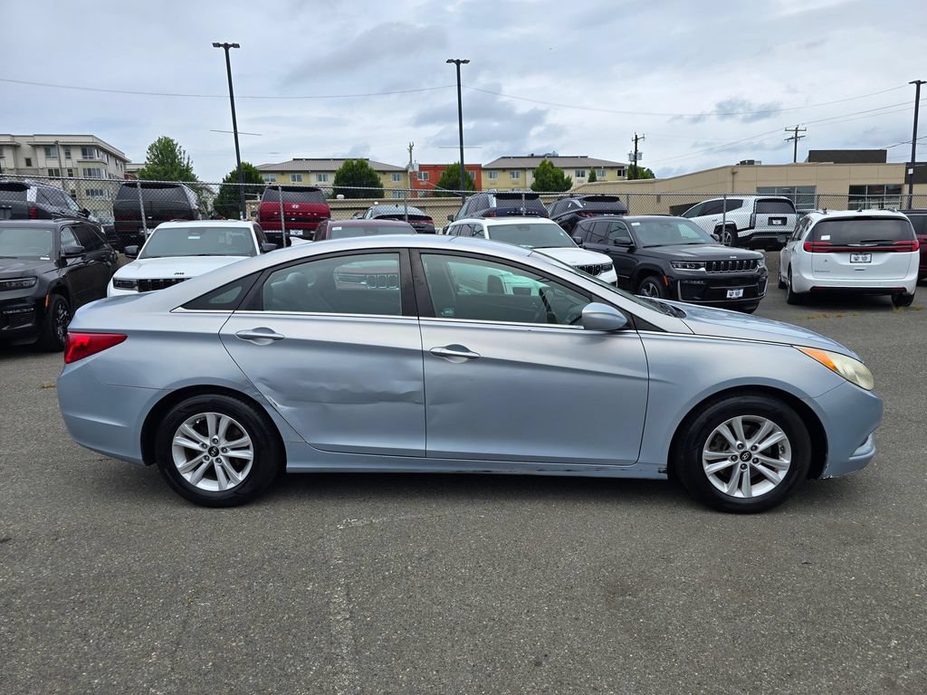 Used 2012 Hyundai Sonata GLS w/ Popular Equipment Pkg FWD image 8