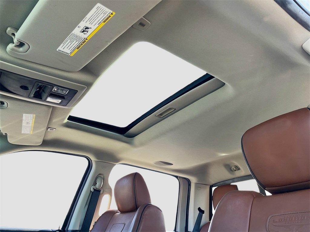 Used 2018 RAM 2500 Longhorn image 22