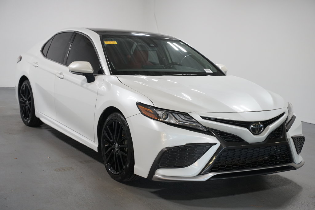 Certified 2022 Toyota Camry XSE w/ Navigation Package FWD image 3