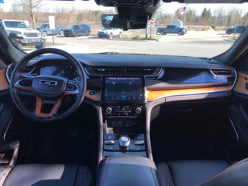 Certified 2022 Jeep Grand Cherokee L Summit image 31