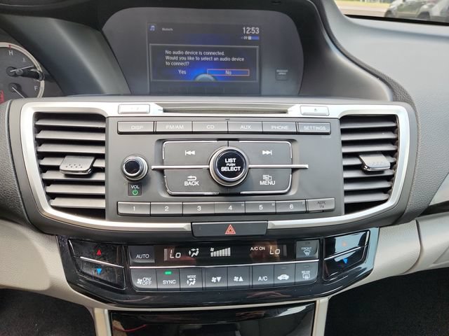 Used 2017 Honda Accord LX image 12