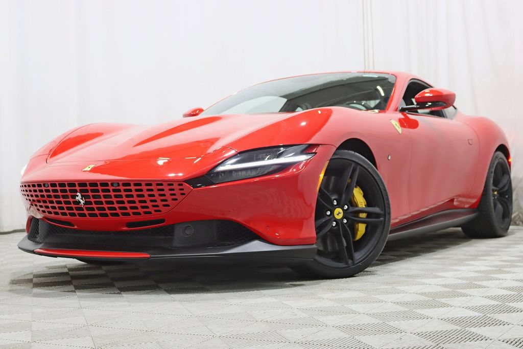Used 2021 Ferrari Roma RWD image 7
