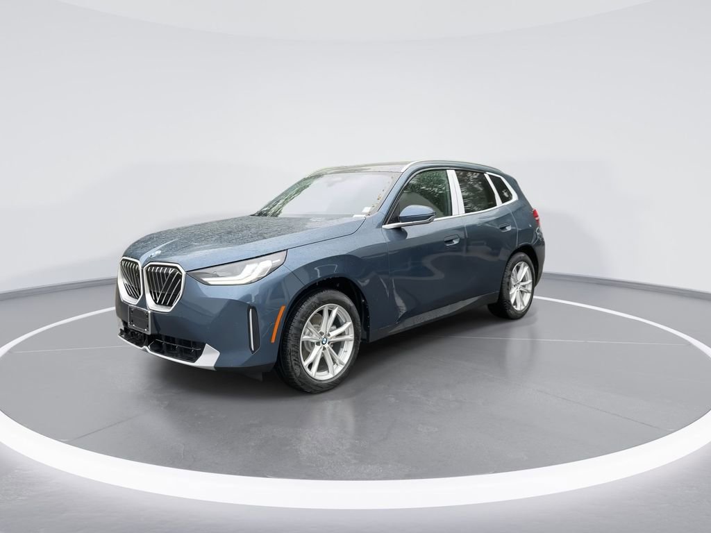 Used 2025 BMW X3 xDrive30i w/ Premium Package image 4