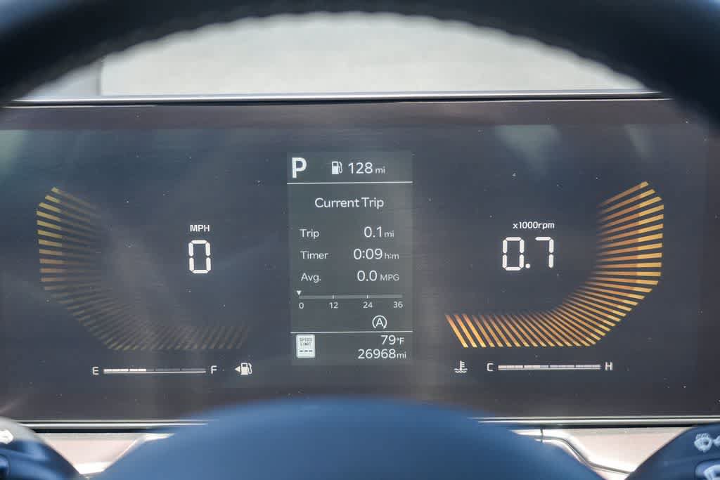 Used 2025 Kia Sorento EX w/ Panoramic Sunroof Package FWD image 24