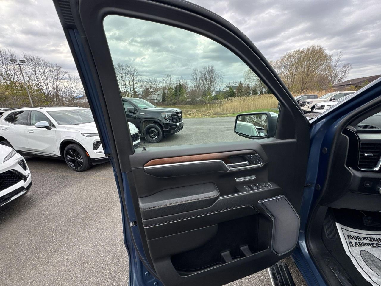 Used 2024 GMC Sierra 1500 Denali w/ Denali Reserve Package image 20