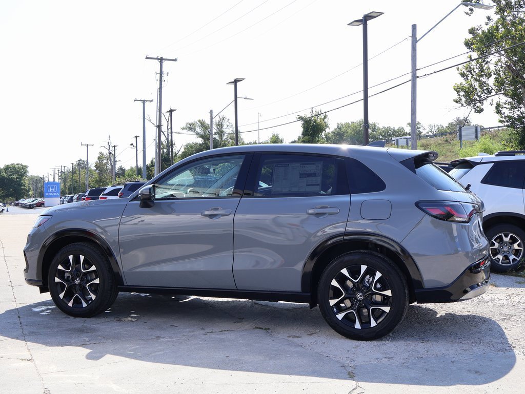 New 2026 Honda HR-V EX-L image 3