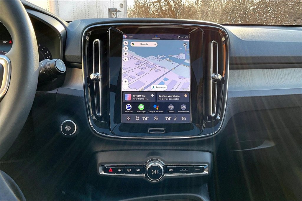 Used 2026 Volvo XC40 B5 Plus w/ Protection Package Premier image 14