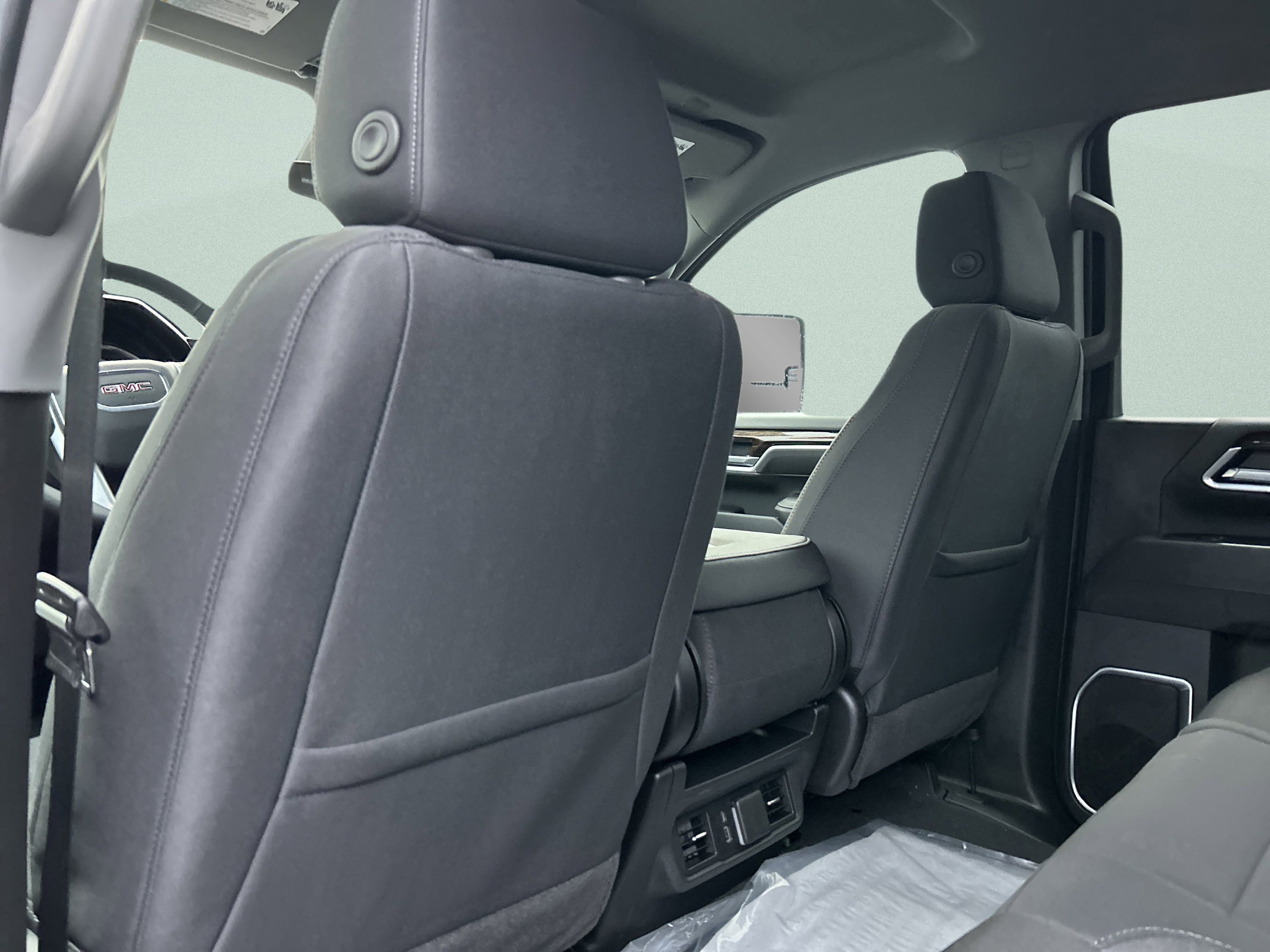 New 2025 GMC Sierra 3500 SLE w/ Preferred Package image 31